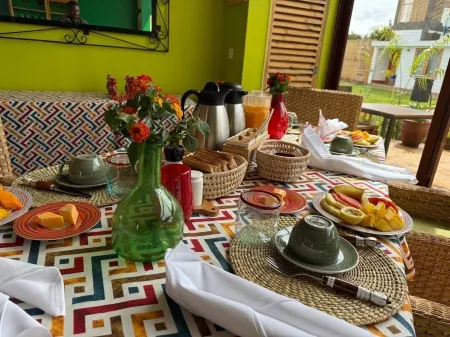 Moyoni Africa Lodge & Tours Отели в г. Аруша