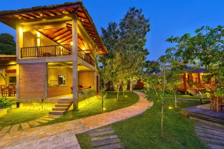 Karunakarala Ayurveda Resort Отели в г. Nainamadama