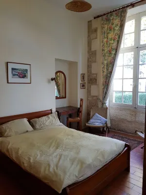 Chateau de Charras -2 bedroom holiday apartment