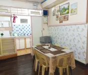 Executive Wide Living Rm APT | 2 km away from town