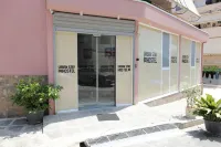 Urban Stay Hostel Hotels in Delvine District