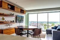 Relaxing and modern living in the exclusive Marina Vallarta -family/pet-friendly