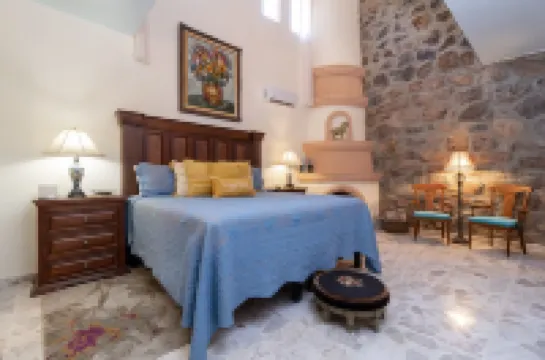 Escape, Rejuvinate in this serene castle by the beaches of Mexico-Casa Serenidad