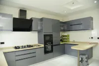 Exquisite extremely clean and cozy home 25 minutes from the airport