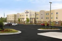 Candlewood Suites Cotulla 科圖拉住宿飯店