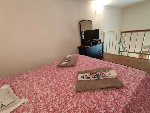 GARDEN OF OLEANDERS - a stone's throw from the Sea