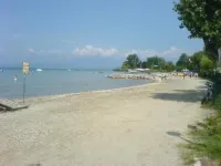 Prestigious and comfortable apartment with swimming pool in Lazise for relaxing vacations