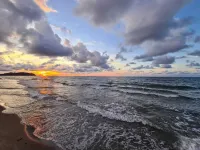 Luxury Beachfront House with pool/ beachfront Hotels in El Triunfo de La Cruz