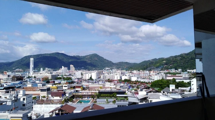 รูปภาพของSpacieux Studio, Tres Belle vue mer sur la Baie de Patong