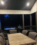 Smith Lake Luxury Home w/ Private Dock, Kayaks, Hot Tub, Fire Pit, Grill, & More