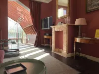 Holiday Home with Cosy Garden in the Historic Centre of Bruges - 자쿠지