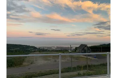Alma Ocean Breeze - Brand New Cottage 펀디 국립공원 주변 호텔