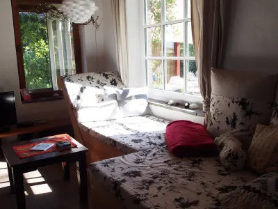 Cozy house right on the dike - with a large, dreamy apple orchard