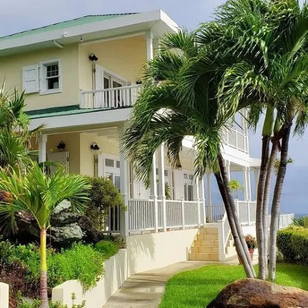 SPECTACULAR OCEAN FRONT VILLA