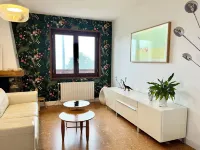 Onlymyflats - Fauna Flora