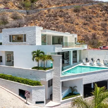 Bayview Villa @ Pedregal Cabo / 6 Bedroom 6.5 Bathrooms