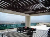 Luxury 3BR Apartment in Astria