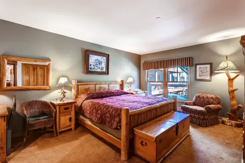 Jackpine & Black Bear Condos