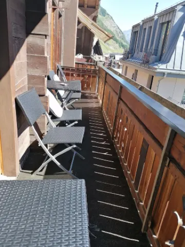 Petit Helvetia Budget Hotel