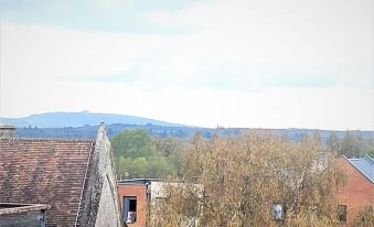 New County Hotel
