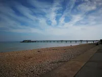 Just one row back from the beach; sea view; family & dog friendly