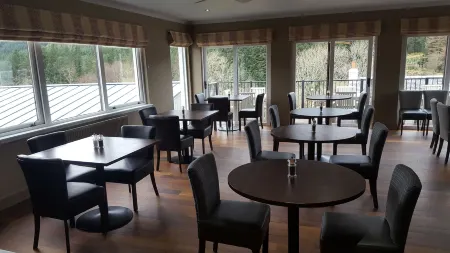 Bridge of Orchy Hotel Отели в г. Крианларич