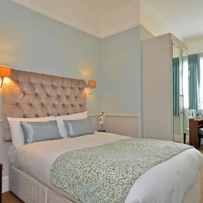 مابلز هاوس هوتل Hotels near درَمكوندرا