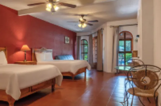 Atotonilco Hotel & Club