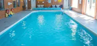 The Ashwood Inn - Pools