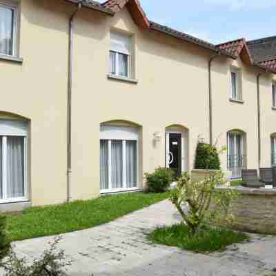 Logis Hôtel le Saint-Nicolas Hotel Exterior