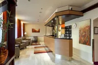 Club Hotel Cortina - Nouto- ja jättöpalvelut