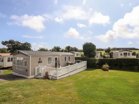 Moondunes - Pwllheli Отели в г. Лланаелхаерн