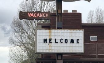 Golden Eagle Inn