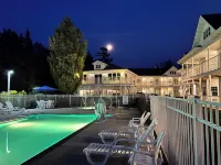 Bay Breeze Resort - Beach