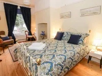 Little Mornington Hotels in Malvern Hills District