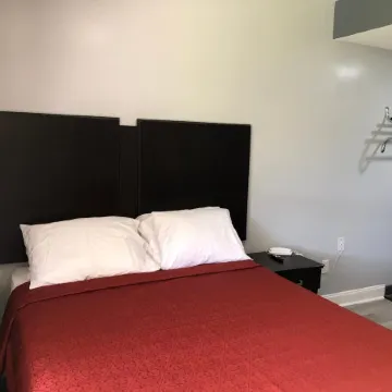 Bay Inn Hotel