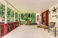 Group Getaway: Spacious Home in Stone Mountain!