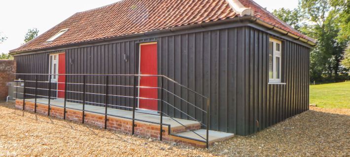 Sparrow Barn Hotels in Broadland