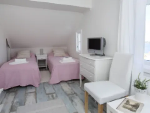 Villa Evalotta Logi I Fjällbacka Hotels in Tanum