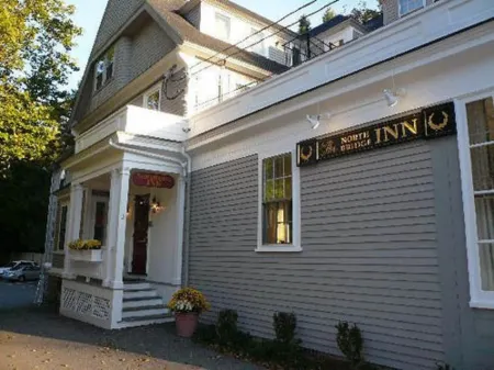 North Bridge Inn