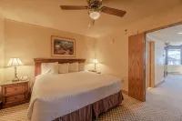Grand Lodge Condo in the Heart of Mt Cb 1 Bedroom Condo - No Cleaning Fee! by RedAwning Hotels in Mount Crested Butte