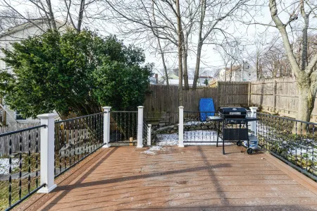 Home Near Skiing & Downtown Worcester