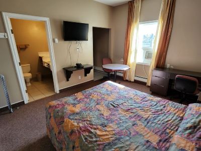 Bonnyville Hotel