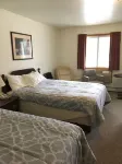 Scully's Manistee Outpost Motel
