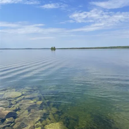 Jordan Bay Getaway Limit 8 Home