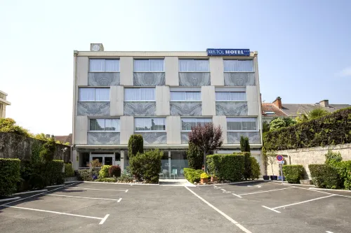 Cit'Hôtel Bristol Périgueux Centre - Wifi
