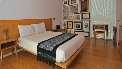 Hotel Brecha