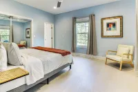 Home w/ Private Yard - Walk to Swamp Rabbit Trail - 3-Star