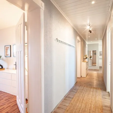 Spacious Apartment in Strausberg - Sleeps 6 Hotels in Markisch-Oderland