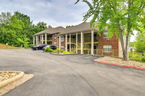 Modern Branson Condo on Thousand Hills Golf Course - Lejligheder